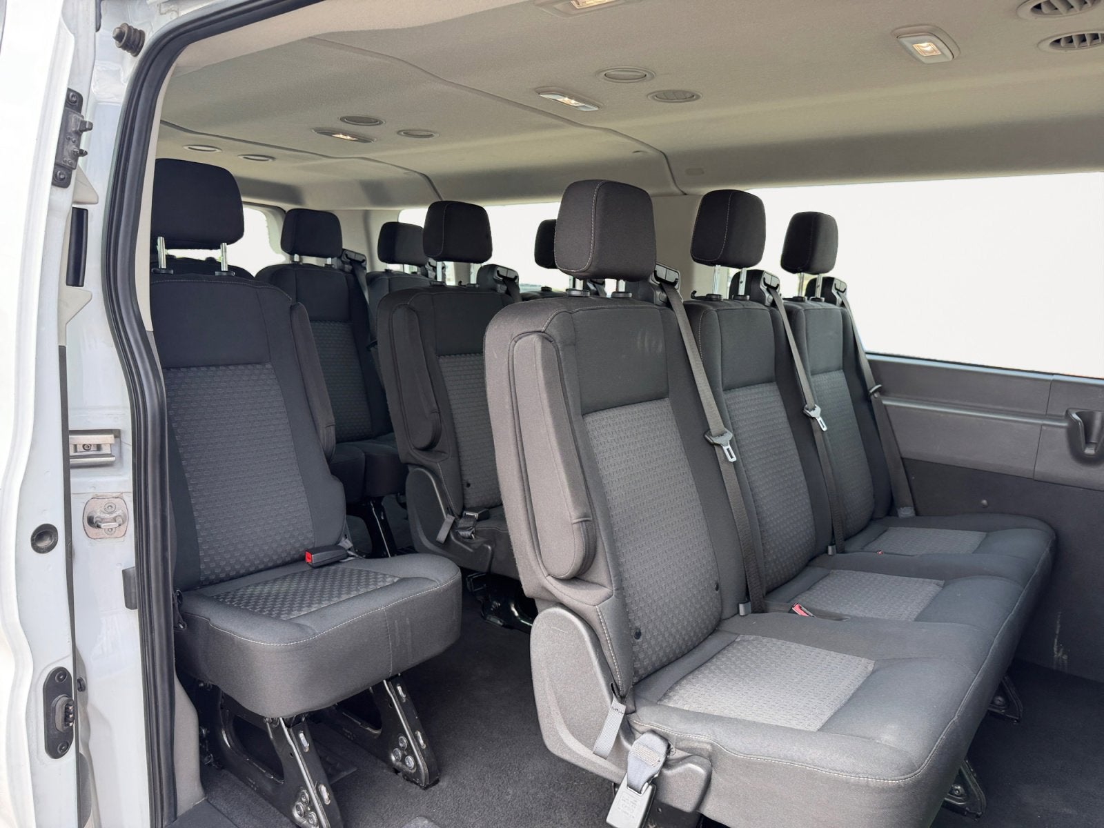 2023 Ford Transit Passenger Wagon XL