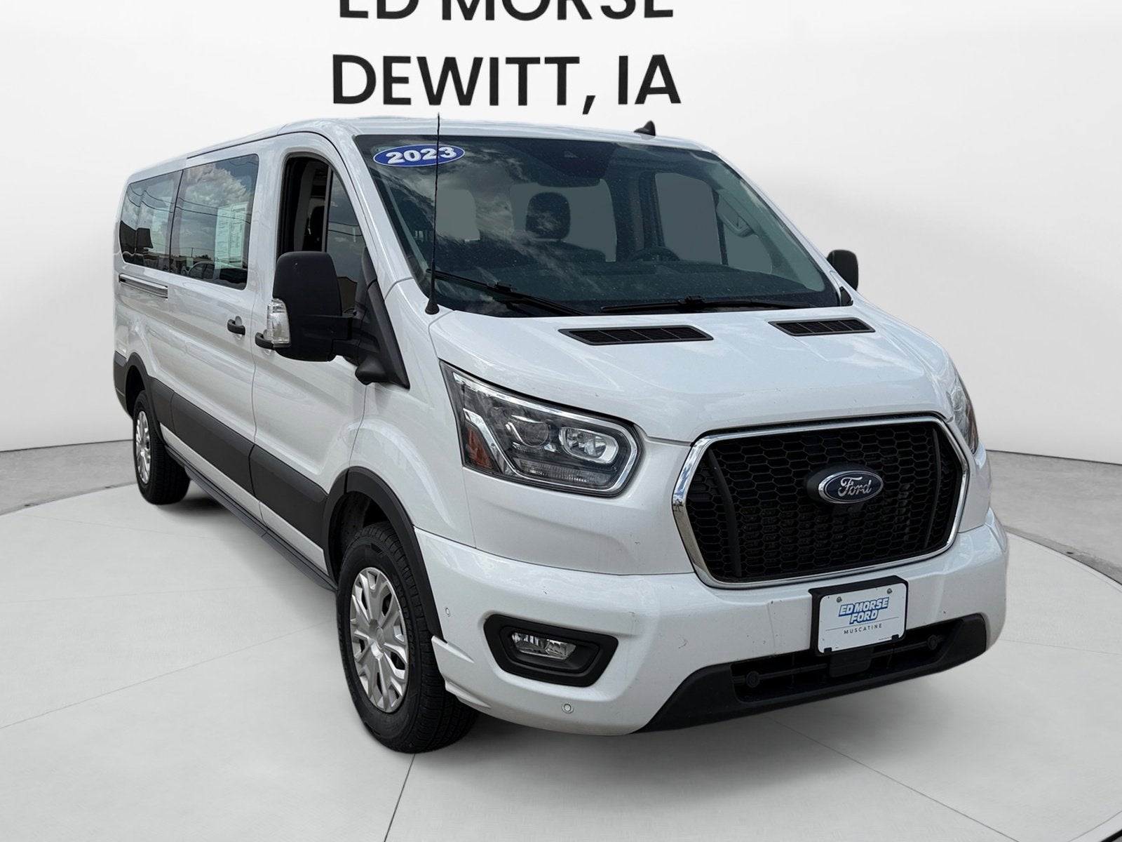 2023 Ford Transit Passenger Wagon XL