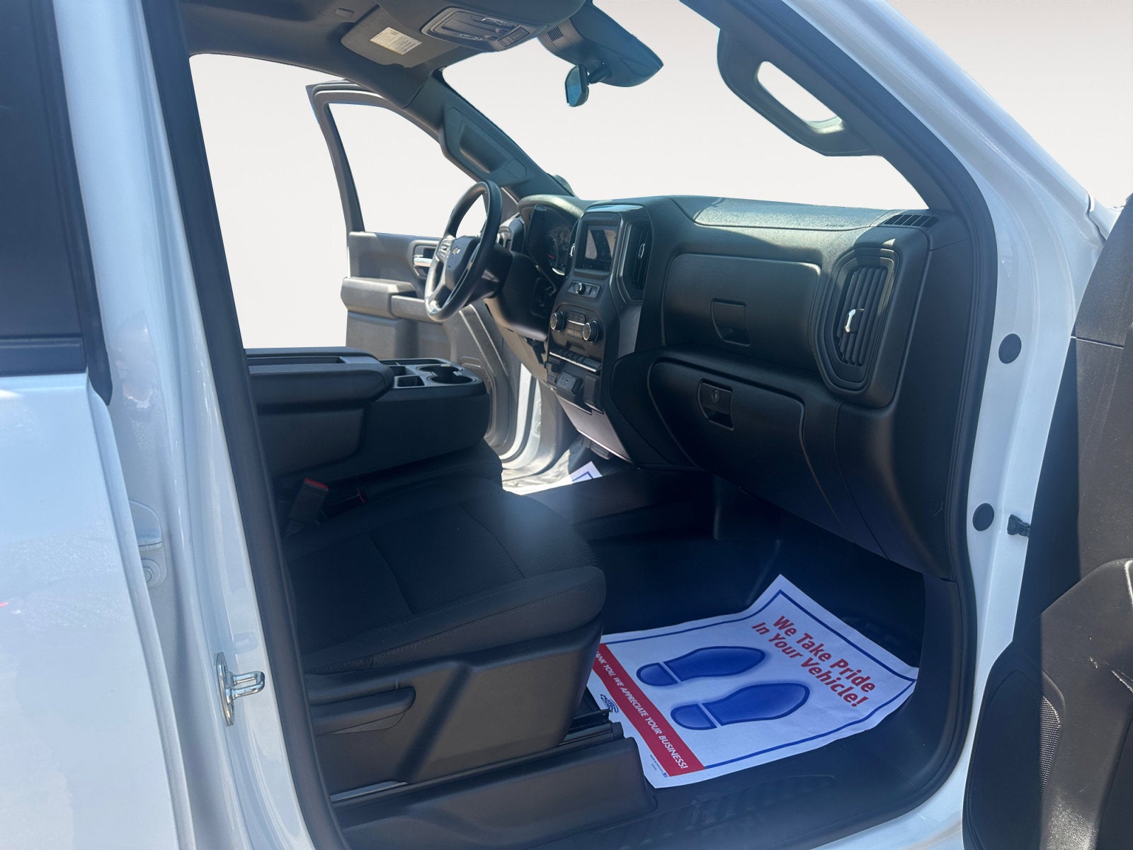 2025 Chevrolet Silverado 3500 HD WT DRW