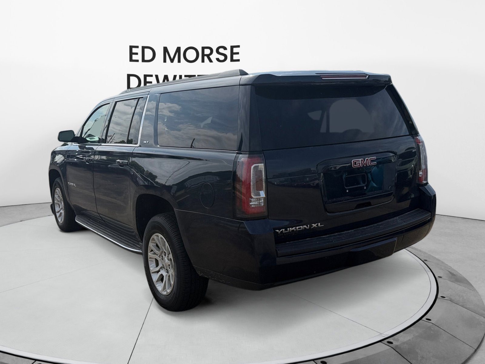 2017 GMC Yukon XL SLT