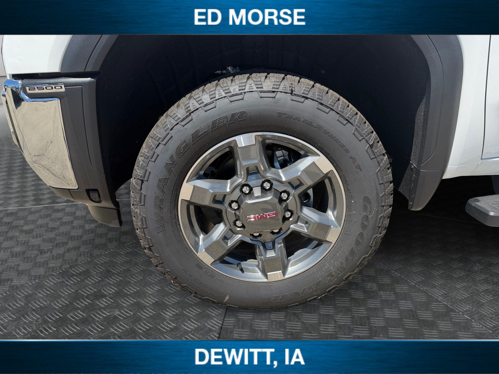 2026 GMC Sierra 2500HD SLT - Photo 14