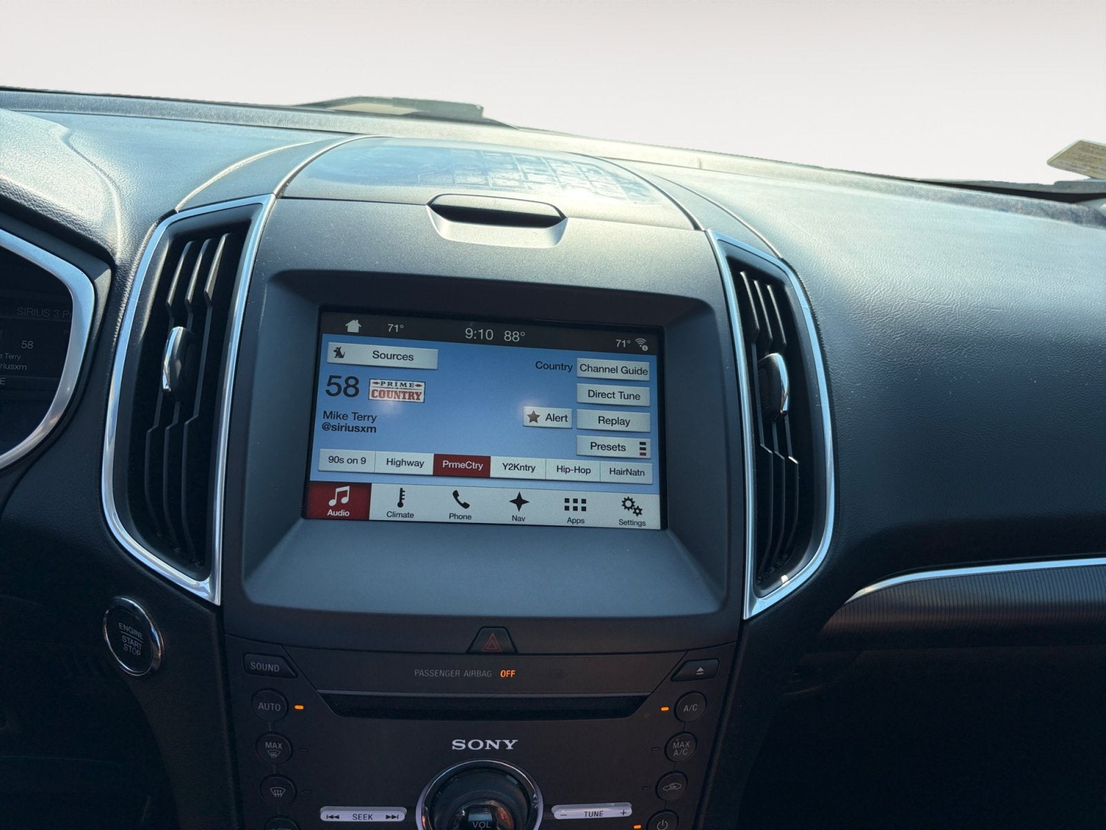 2016 Ford Edge Titanium