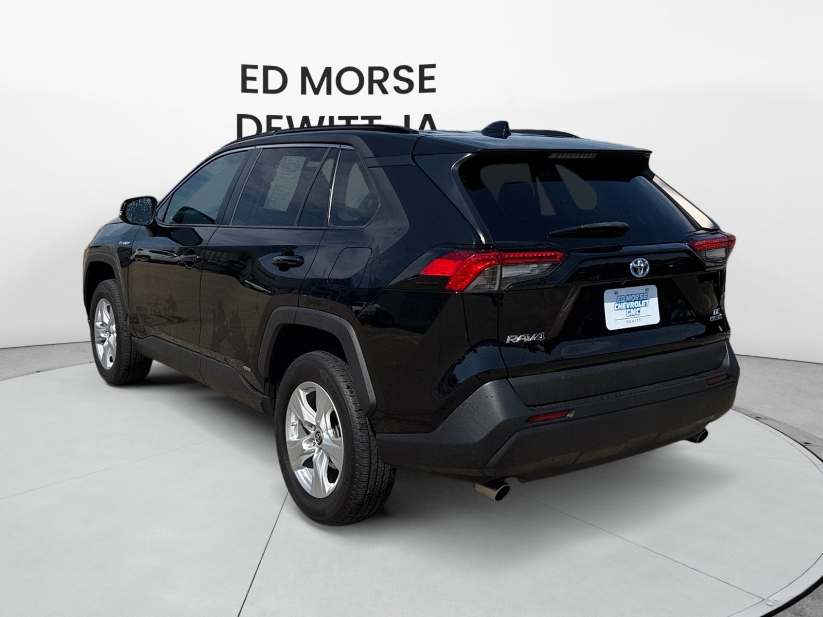 2021 Toyota RAV4 Hybrid LE